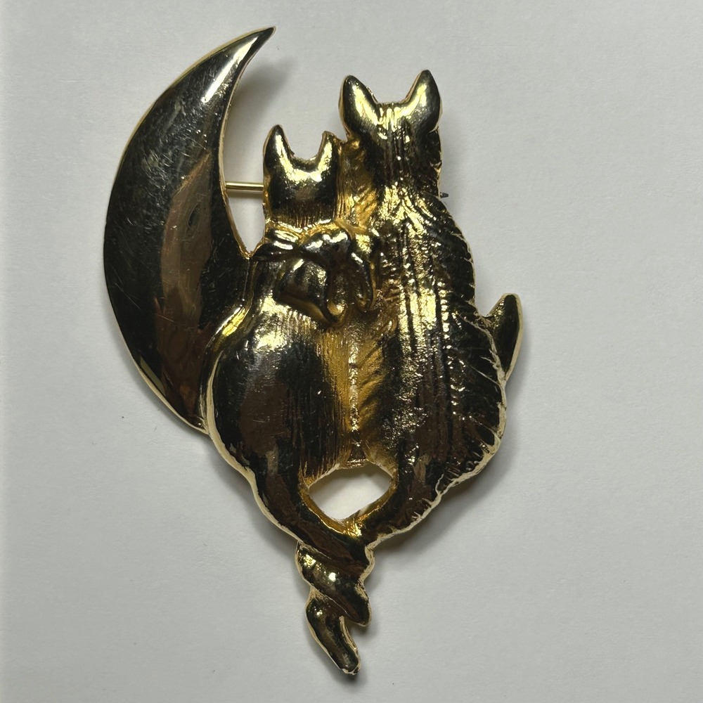 Vintage Gold Tone Double Cat Crescent Moon Brooch Pin Intertwined Tails